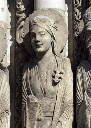 Kathedraal van Chartres, Mariabeeld bij entree